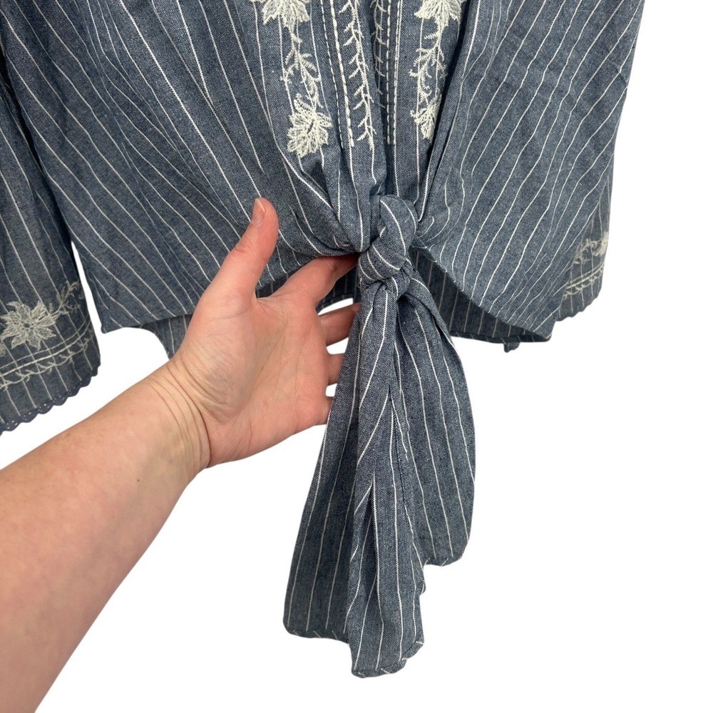 Embroidered Linen Blend Blouse M Blue Pinstripe Tie Front Boho Earthy Artsy - Picture 3 of 9